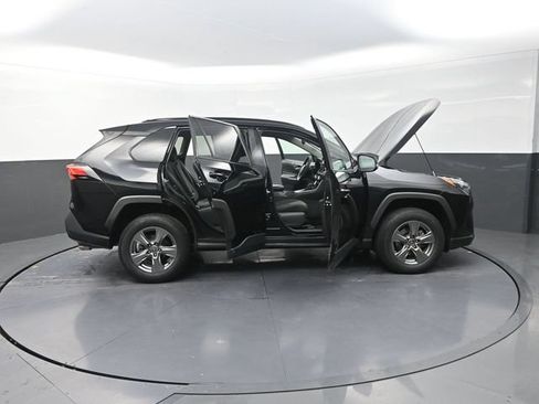 Used 2024 Toyota RAV4 XLE FWD image 45