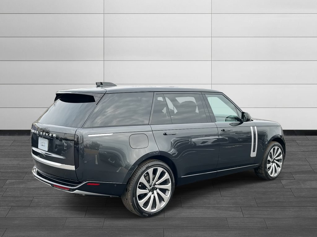 New 2026 Land Rover Range Rover Long Wheelbase Autobiography AWD/4WD image 5