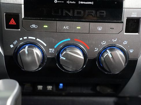 Used 2020 Toyota Tundra SR5 w/ SR5 Upgrade Package RWD image 20