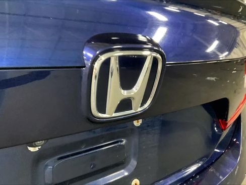 Used 2018 Honda Accord EX-L image 10