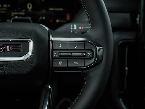 New 2026 GMC Yukon AT4 image 23