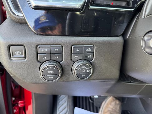 Certified 2023 Chevrolet Silverado 1500 LTZ w/ Z71 Off-Road Package image 22