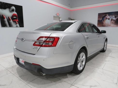 Used 2015 Ford Taurus SEL w/ Equipment Group 201A image 3