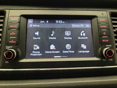 Used 2020 Kia Sedona LX FWD image 25