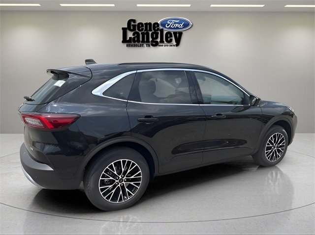 Used 2025 Ford Escape SE FWD image 37