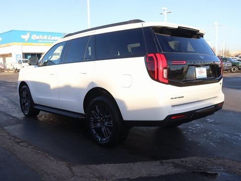 New 2026 Ford Expedition Platinum w/ Stealth Appearance Package image 26