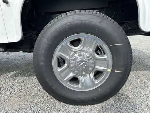 New 2024 RAM 3500 Tradesman w/ Chrome Appearance Group image 11