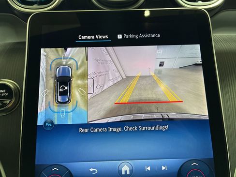 Used 2025 Mercedes-Benz GLC 300 GLC 300 image 18