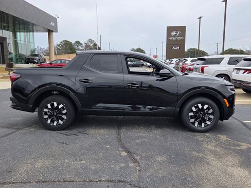 New 2026 Hyundai Santa Cruz SE AWD/4WD image 13
