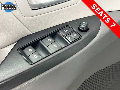 Used 2017 Toyota Sienna LE image 17