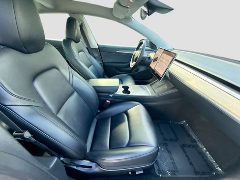 Used 2023 Tesla Model 3 Standard Range RWD image 30