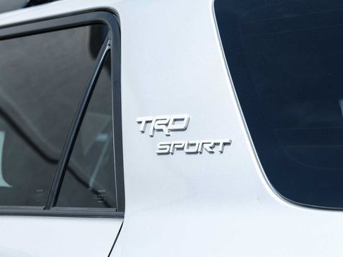 Used 2022 Toyota 4Runner TRD Sport AWD/4WD image 14