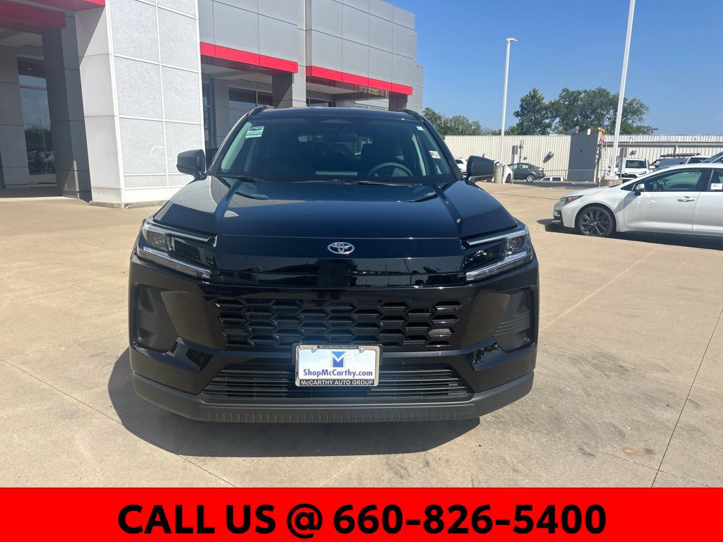 Used 2026 Toyota RAV4 LE AWD/4WD image 3