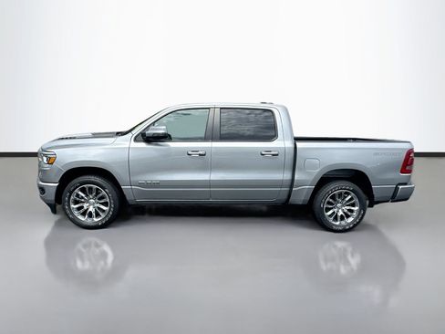 Used 2023 RAM 1500 Laramie AWD/4WD image 4