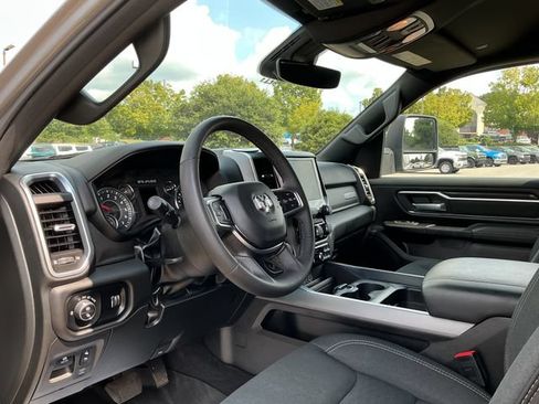 Used 2025 RAM 1500 Big Horn AWD/4WD image 16