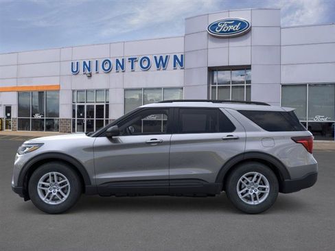 New 2026 Ford Explorer Active image 3