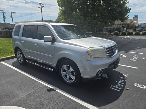 Used 2013 Honda Pilot EX-L image 4