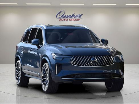 New 2026 Volvo XC90 B6 Plus w/ Protection Package Premier image 2