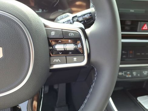 New 2026 Kia Carnival SX Prestige FWD image 21