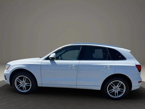 Used 2017 Audi Q5 2.0T Premium Plus w/ Technology Package AWD/4WD image 8