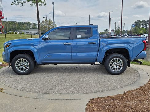 New 2026 Toyota Tacoma Limited AWD/4WD image 4