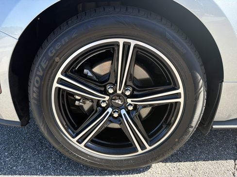 Used 2025 Ford Mustang Premium RWD image 25