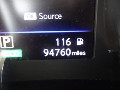 Used 2020 Nissan Rogue SV AWD/4WD image 25