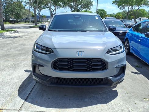 Used 2024 Honda HR-V Sport image 2