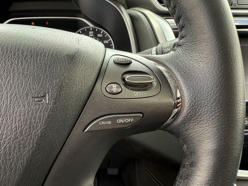 Used 2023 Nissan Murano SL w/ SL Moonroof Package FWD image 13