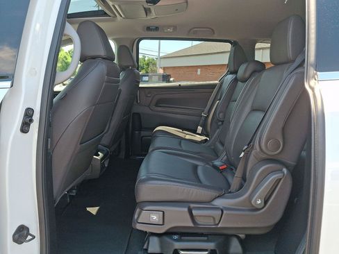 Used 2020 Honda Odyssey Elite image 10