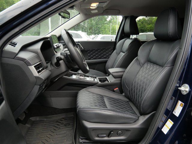 Used 2024 Mitsubishi Outlander SEL Black Edition AWD/4WD image 15