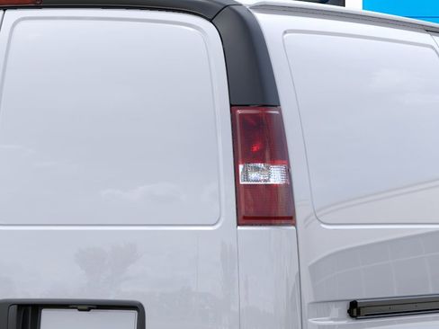 New 2026 Chevrolet Express 2500 RWD image 11
