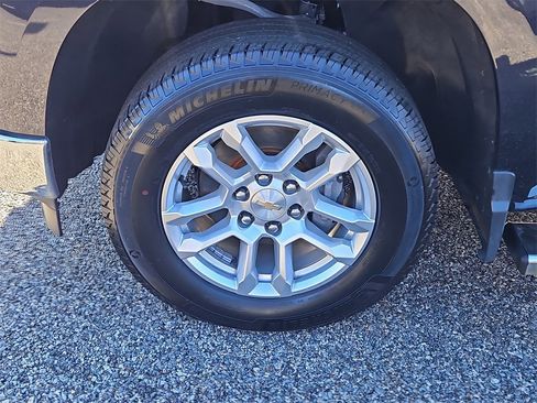 Certified 2023 Chevrolet Silverado 1500 LT image 7