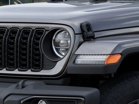 New 2026 Jeep Gladiator Sport AWD/4WD image 10