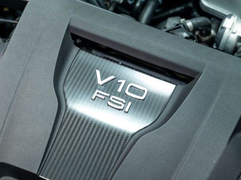 Used 2017 Audi R8 V10 plus AWD/4WD image 38