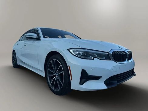 Used 2020 BMW 330i xDrive Sedan w/ Convenience Package AWD/4WD image 2