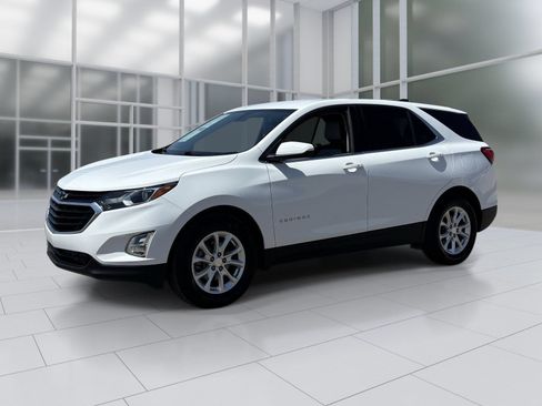 Used 2019 Chevrolet Equinox LT FWD image 2