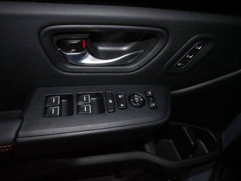 Certified 2025 Honda Pilot TrailSport image 19