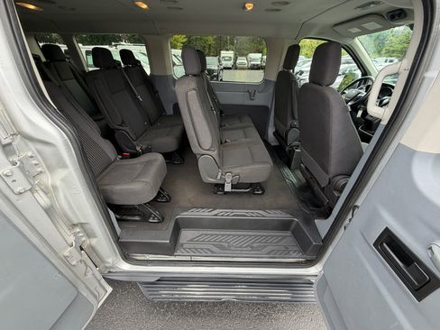 Used 2016 Ford Transit 350 XLT image 25