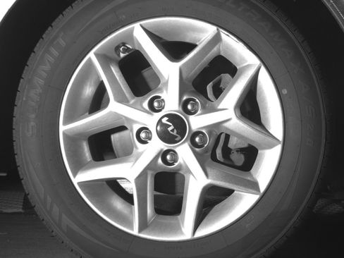 Used 2025 Kia Soul LX w/ LX Technology Package FWD image 13