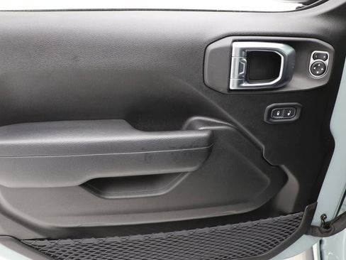 Used 2023 Jeep Wrangler Unlimited Rubicon 4xe w/ Safety Group image 15