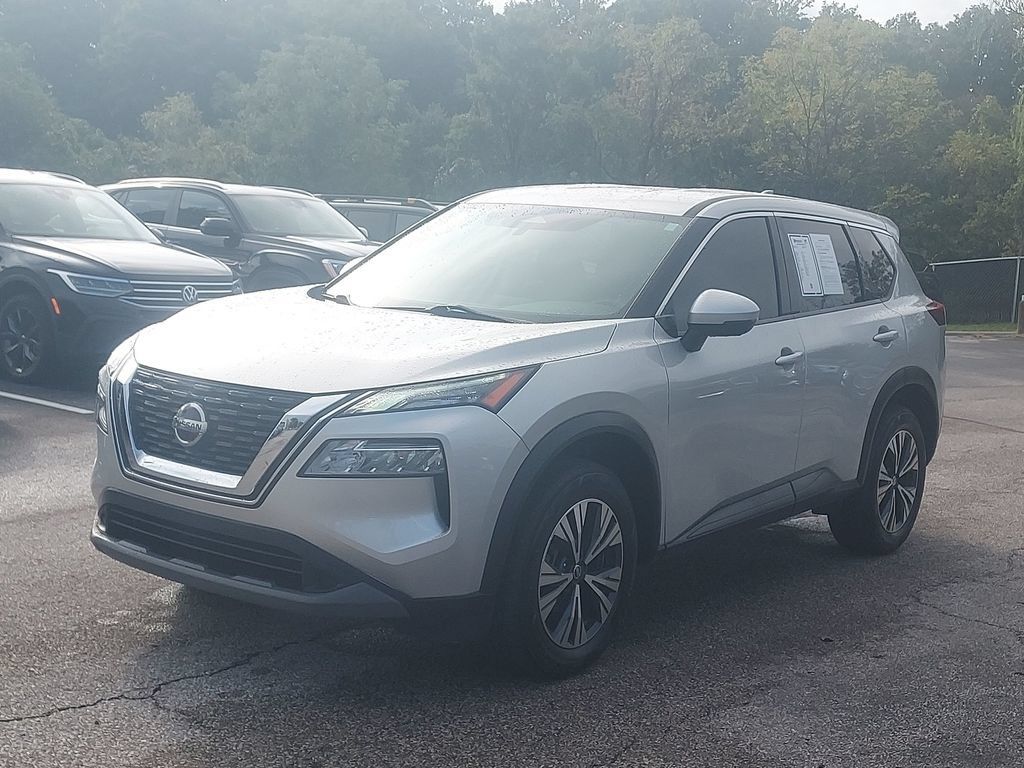 Used 2021 Nissan Rogue SV AWD/4WD image 3