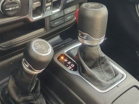 New 2026 Jeep Gladiator Sport image 31