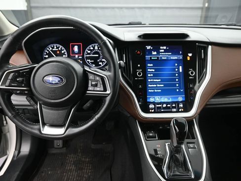 Used 2021 Subaru Outback Touring XT image 11