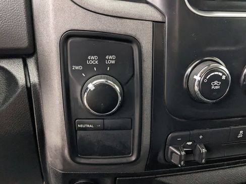 Used 2016 RAM 2500 Tradesman w/ Chrome Appearance Group AWD/4WD image 26