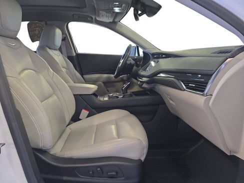 Used 2023 Cadillac XT4 Premium Luxury w/ Driver Assist Package FWD image 24