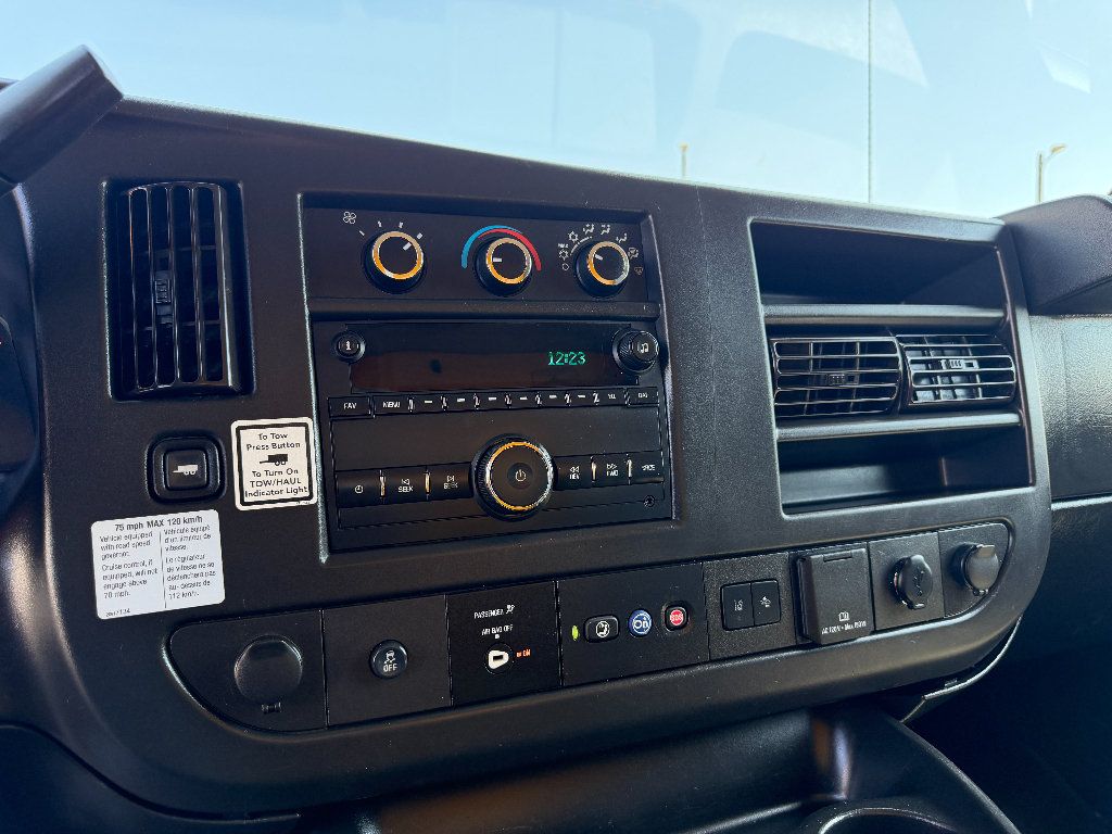 Used 2020 GMC Savana 3500 Extended RWD image 12