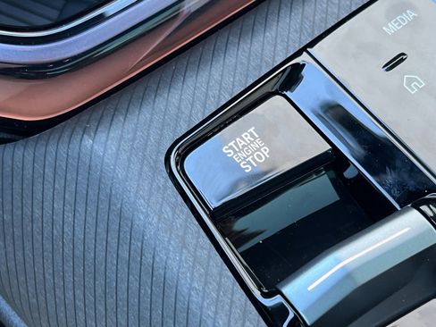 Used 2026 BMW X3 xDrive30 w/ Premium Package image 29