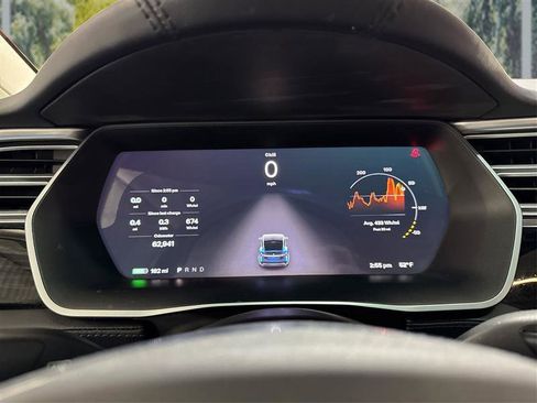 Used 2016 Tesla Model X 60D AWD/4WD image 16