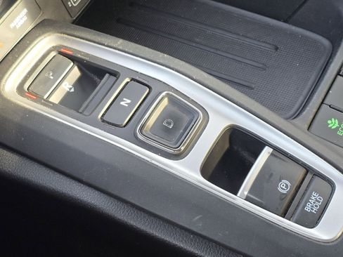 Used 2019 Honda Insight EX image 28